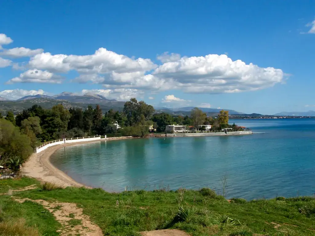 Crossroads of the Euboean Gulf: The Bronze Age Development of Lefkandi-Xeropolis - Xeropolis looking south east