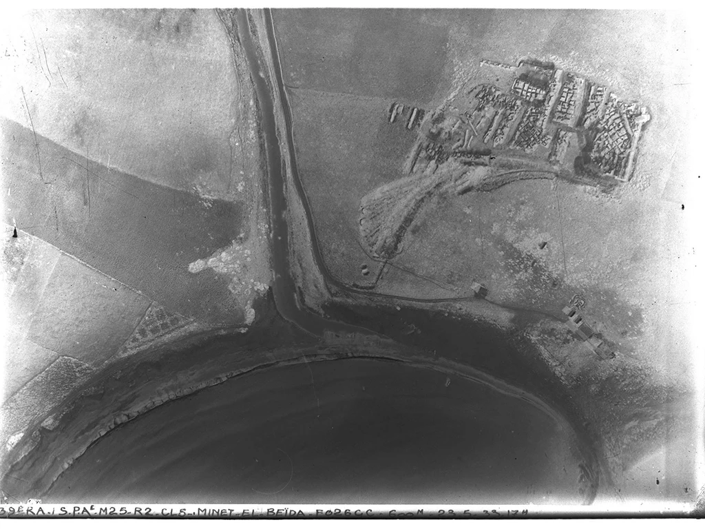 The First Emporion of the Bronze Age: The Rise and Fall of Ugarit - Aerial View of Minet el-Beida
