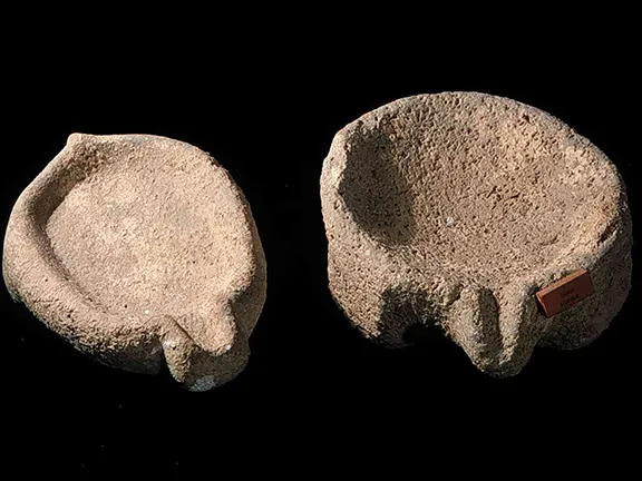 Development of Mediterranean trading networks during the Bronze Age Palestinian mortars from the Gelidonya