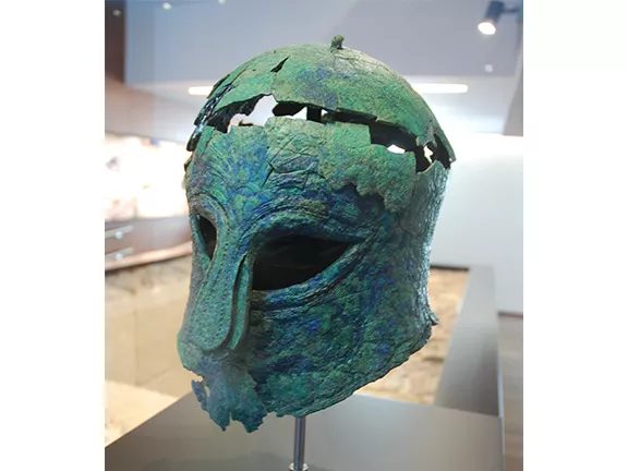 Corinthian Helmet Distribution: Greek Maritime Trade Networks (8th-5th Century BC) The Malaga Corinthian helmet - Museo de Málaga