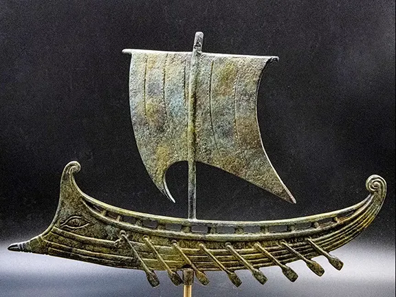 Model of Greek Penteconter