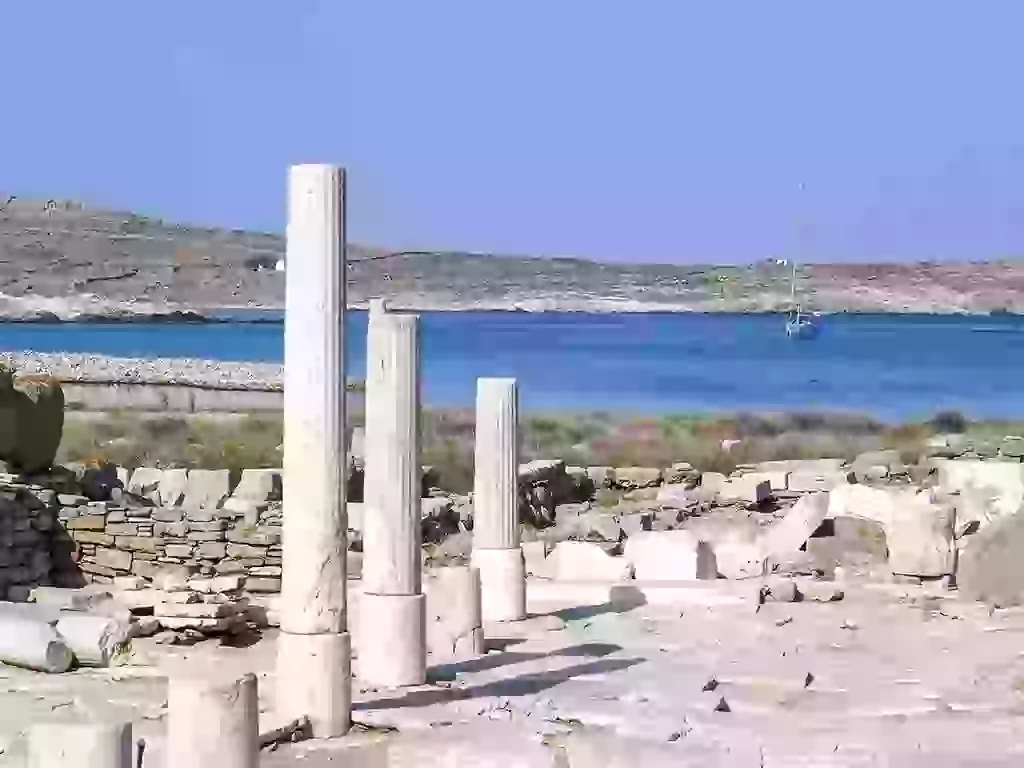 The Emporion of the Aegean: Harbour Expansion, Seamanship, and Commerce on Delos 167 BC – 69 BC - The Emporion of the Aegean: Harbour Expansion, Seamanship, and Commerce on Delos 