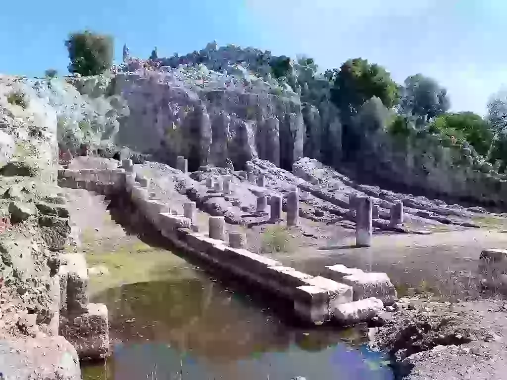 The Ancient Shipyards of Oiniades c 400 – 200 BC - The Ancient Shipyards of Oiniades