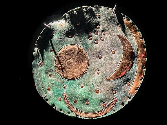 Dynasties. The First Kingdoms of Prehistoric Europe Exhibition Nebra Sky Disc