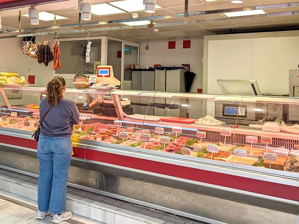 A Culinary Odyssey: Tracing the Evolution of the Mediterranean Diet Fresh meat, part of the Mediterranean diet