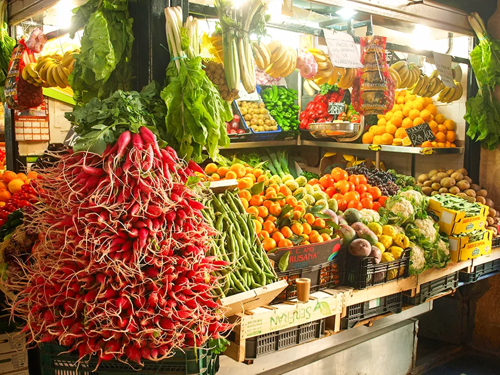 A Culinary Odyssey: Tracing the Evolution of the Mediterranean Diet The Arabs introduced new fruit and vegetables