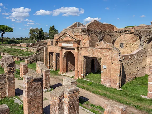 Exploring the Hidden Daily Life of Emperor Hadrian: Unveiling Roman Fragments in Ostia Antica Ostia Antica