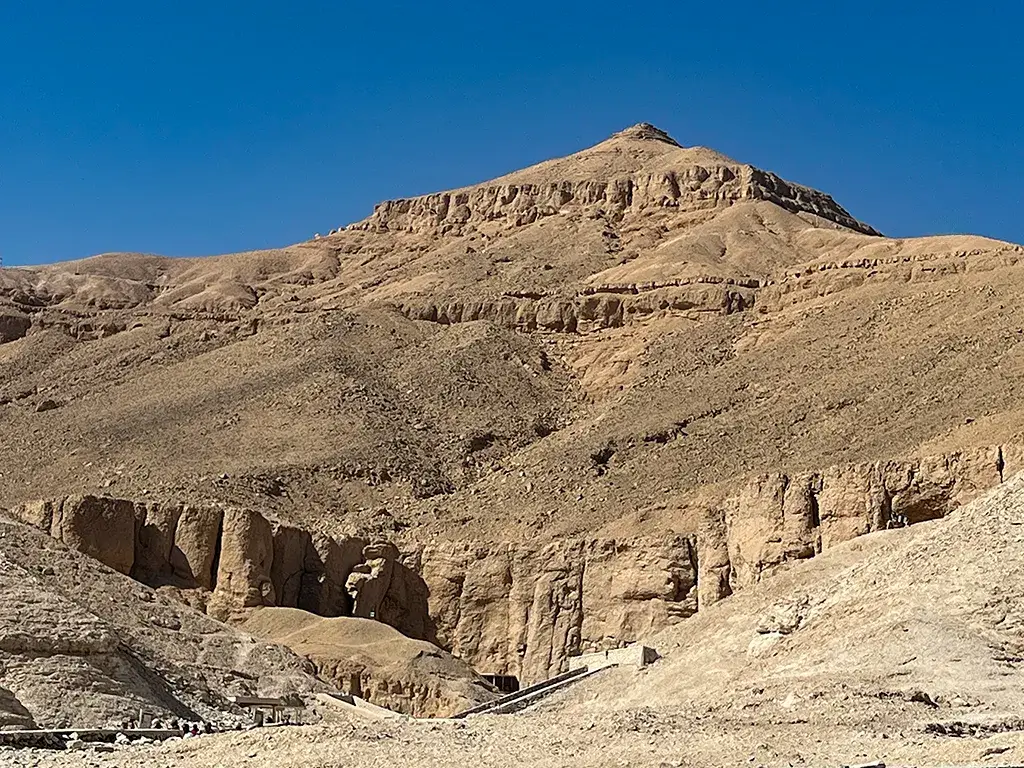 The Secrets of the Ostraca: Valley of the Kings Blueprints - Al-qurn (The Horn), Valley of the Kings