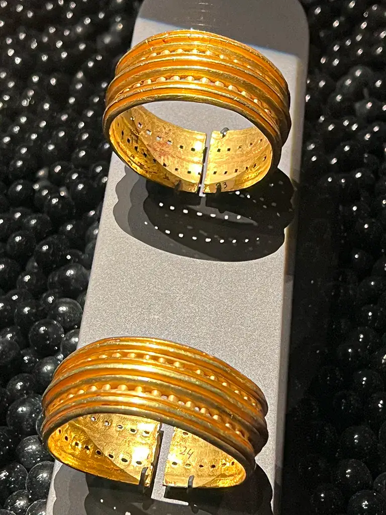 The Treasure of Villena - Craftsmanship on gold rings - Villena Treasure