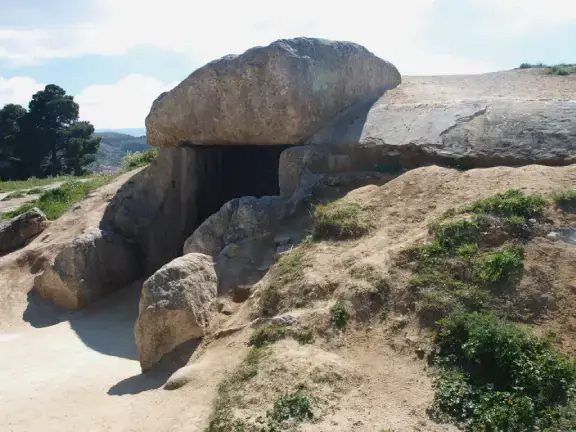 Introduction: The Megalithic Phenomenon and the Architecture of Anxiety