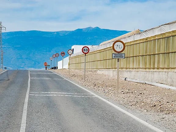 Developing the Almeria Model Thermal plastic greenhouses