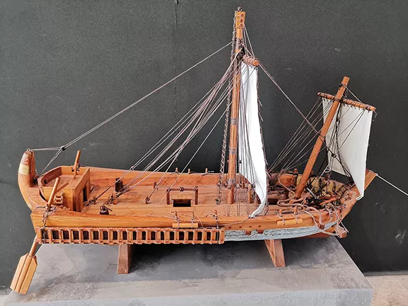 The Mahdia Shipwreck: Masterpieces of Art and History Recovered from the Deep Mahdia reconstruction