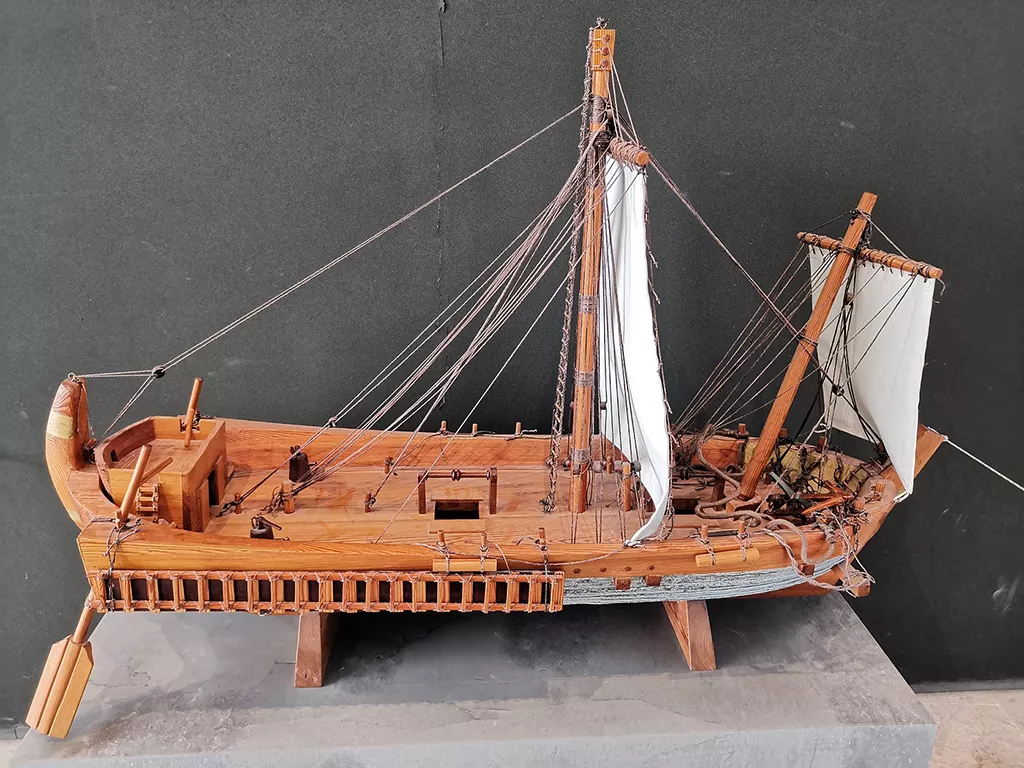 The Mahdia Shipwreck: Masterpieces of Art and History Recovered from the Deep Mahdia reconstruction