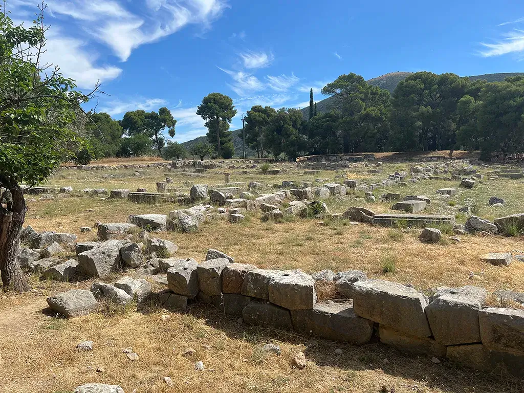 Surviving the Bronze Age Collapse: The Epidaurus Model - The Sanctuary of Asclepius, 10 km north of Episaurus
