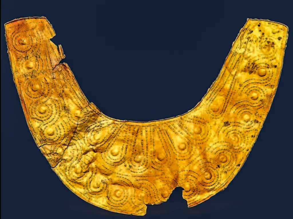 How and Why Lefkandi Survived after the Bronze Age Collapse - Gold Gorget from the grave of 'The Lady of Lefkandi'