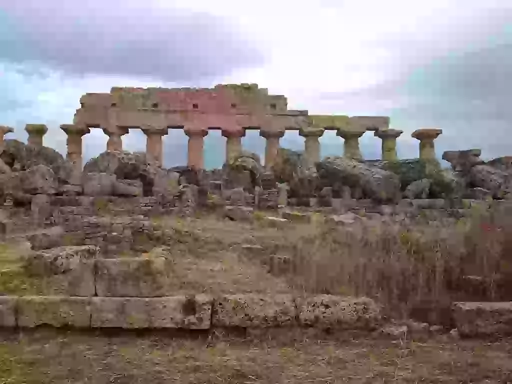 Trade, Conflict, and the Sicilian Wars (580-265 BC) - Selinunte - Greek city, southwestern Sicily